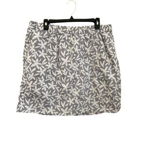 Lands End Women’s Black & White Floral Skort - 16